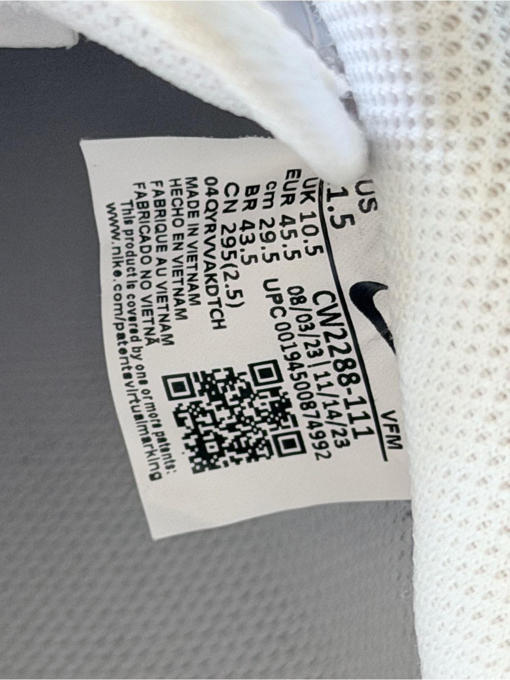 Men’s Air Force Ones - Picture 6 of 6